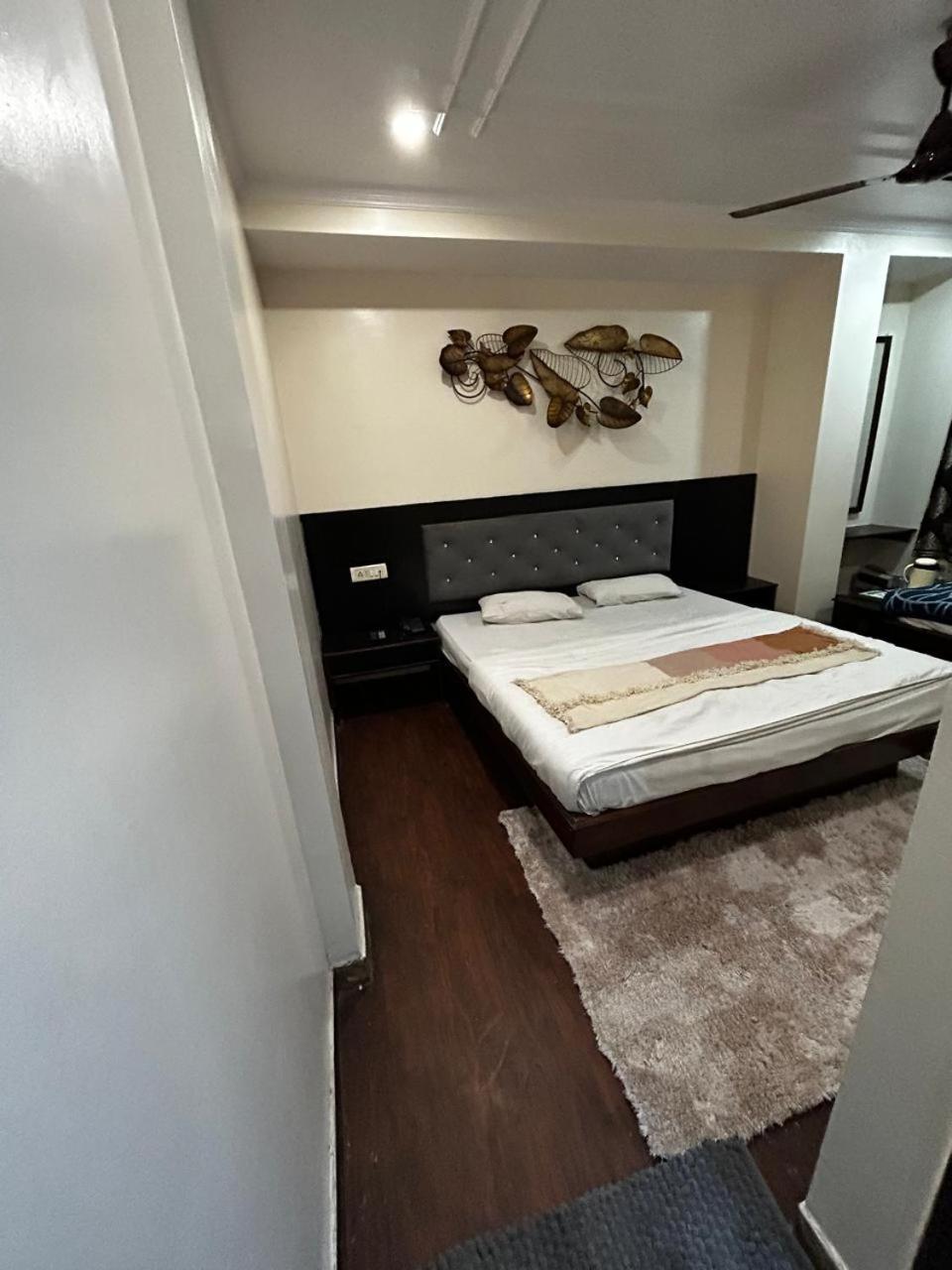 Family Hotel By Pg International Νέο Δελχί Εξωτερικό φωτογραφία